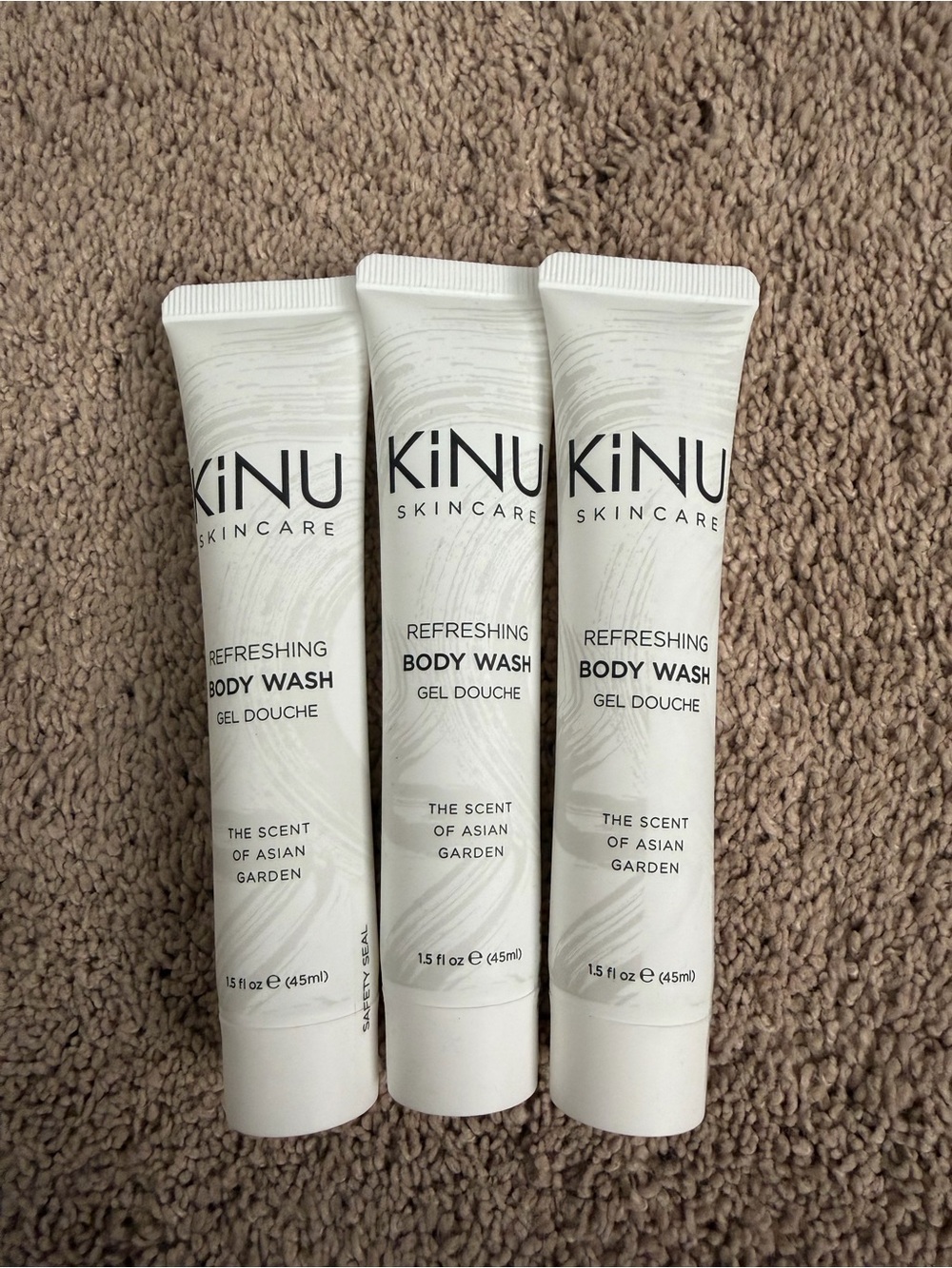 KiNU Refreshing Body Wash - Gel Douche - A scent of Asian garden (pack of 3)